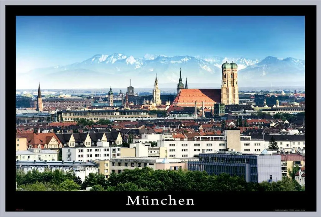 Tableau Munich Prêt à Poser avec Cadre Shinsuke Argenté et Vitre Sécurité