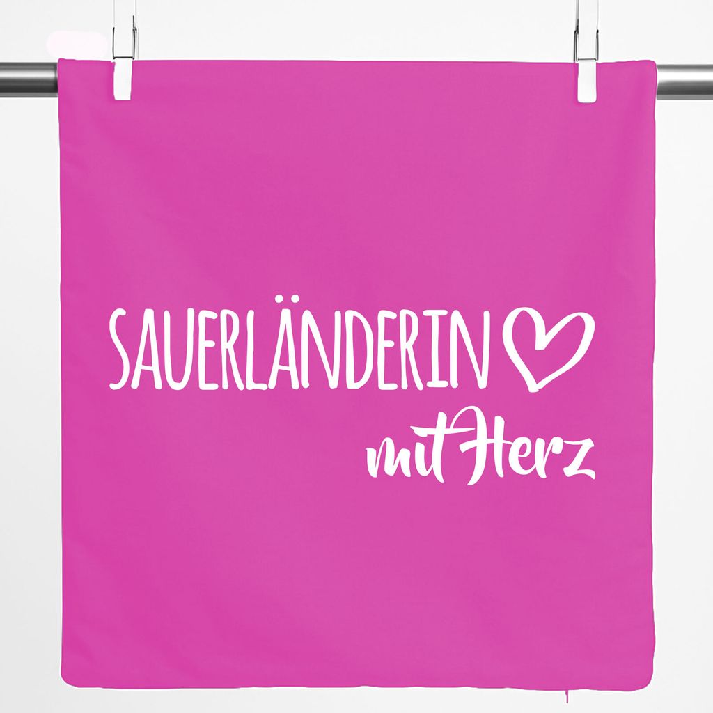 Huuraa Kissenbezug Sauerländerin mit Herz 40x40cm Fuchsia Baumwolle Dekokissenbezug Geschenkidee