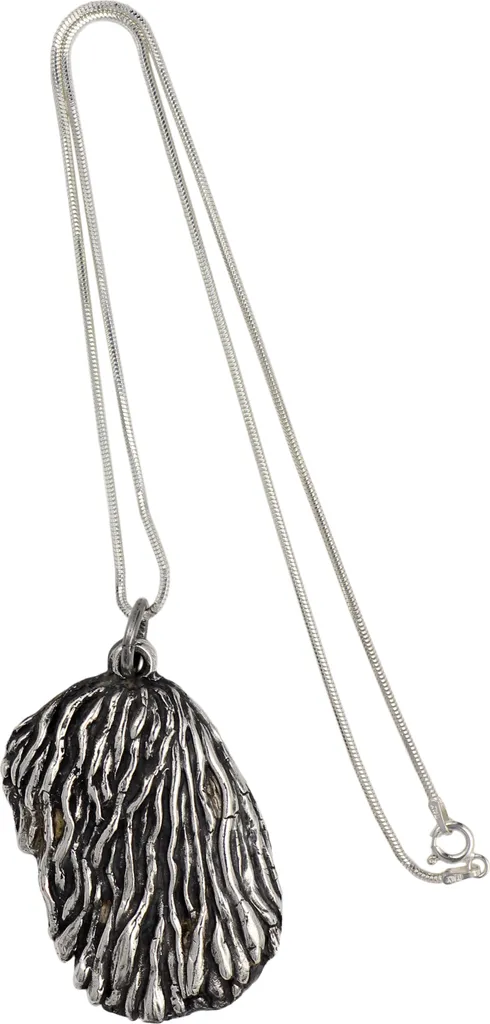 Pendentif Chien Komondor Art-Dog : Bijou de Créateur Unique en Métal