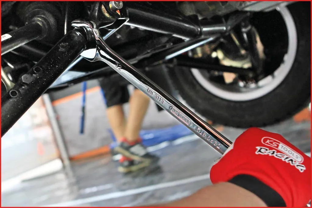 KS TOOLS CHROMEplus 32mm 518.0632: La Chiave Combinata Definitiva