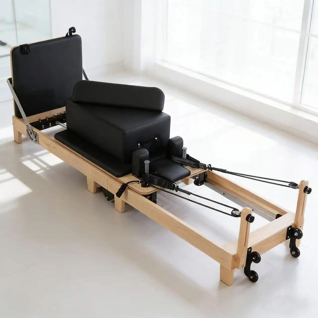 Pilates Reformer - Trainingsgerät - Klappbar - Verstellbarer Widerstand - 240×60×30 cm - Schwarz
