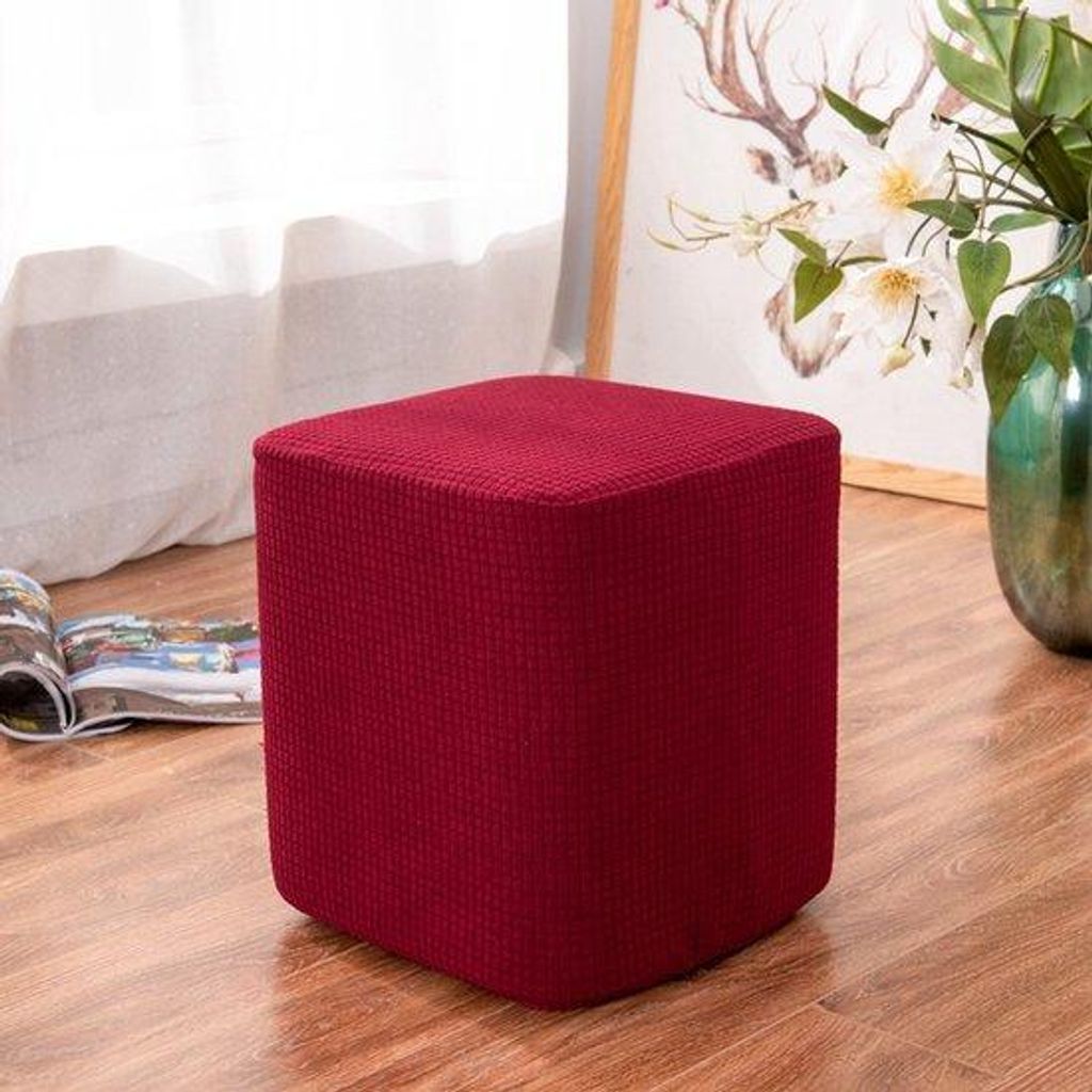 Elastische vierkante voetensteunhoes in rood, minimalistische stijl