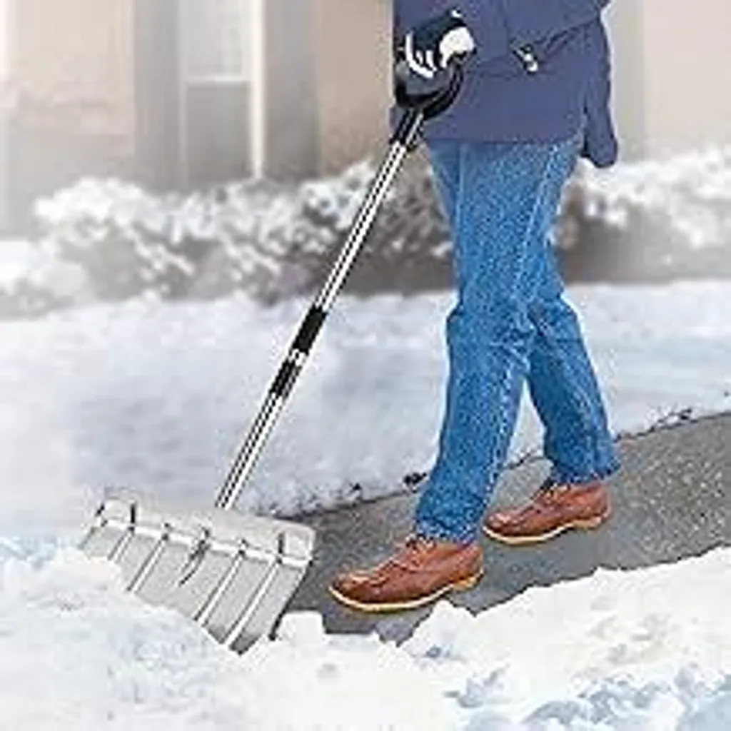 Pala da Neve Leggera in Alluminio con Bordo in Acciaio - Promo Inverno