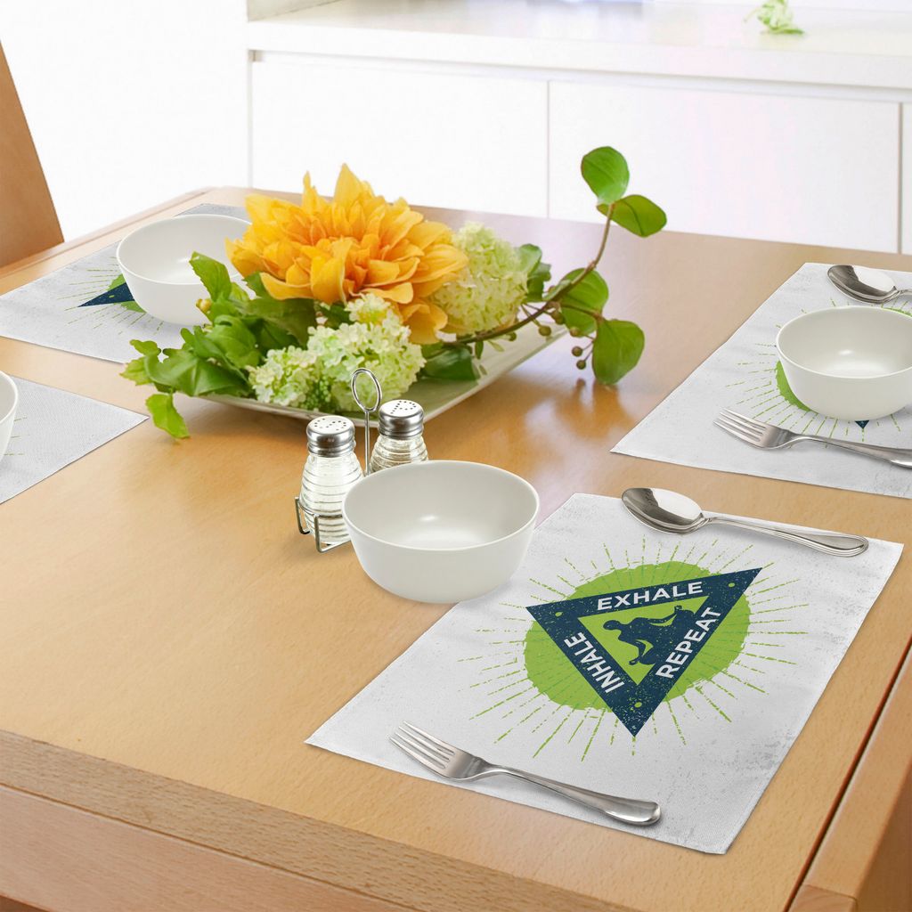 ABAKUHAUS Einatmen Ausatmen Platzmatten, Spa Yoga Retreat Thema meditierende Frau alte Praxis Philosophie, Tiscjdeco aus Farbfesten Stoff für das ...