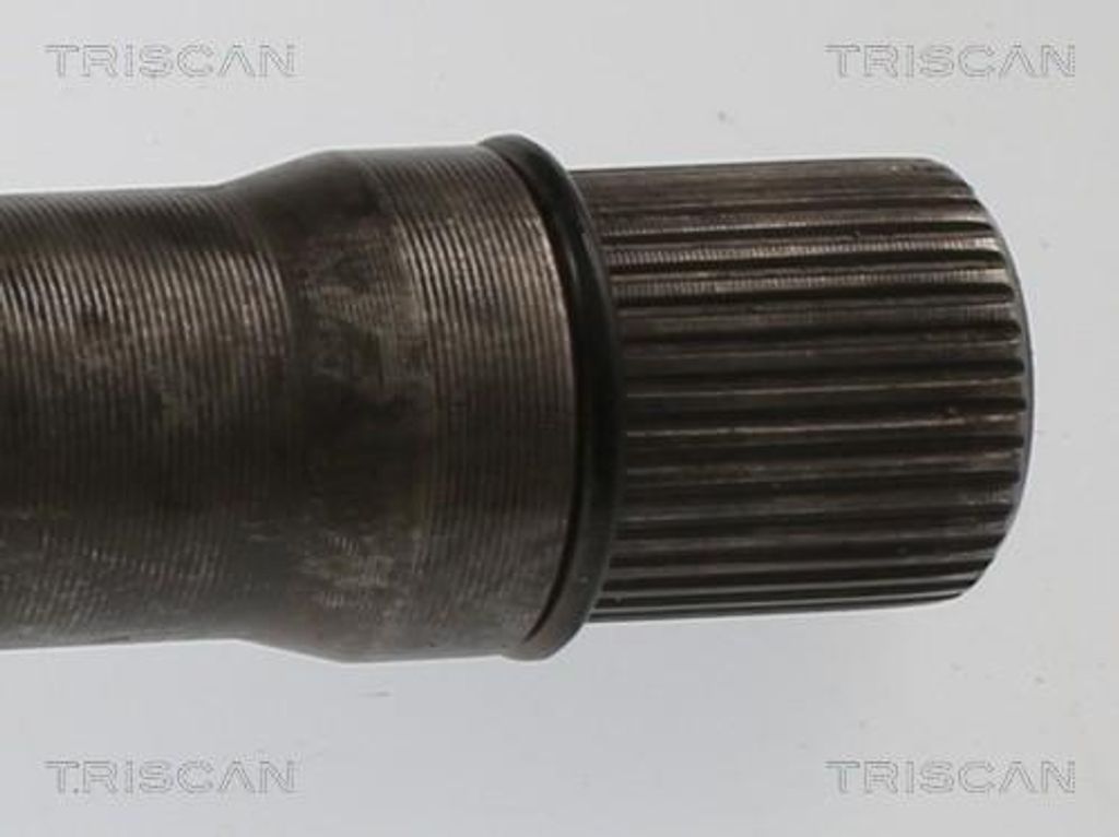 Antriebswelle 951 mm, Tripodegelenk, Kugelgleichlaufgelenk, Außenverzahnung 28/37
