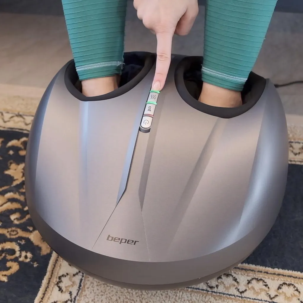 Masseur de pieds chauffant électrique avec 3 programmes de relaxation - 4