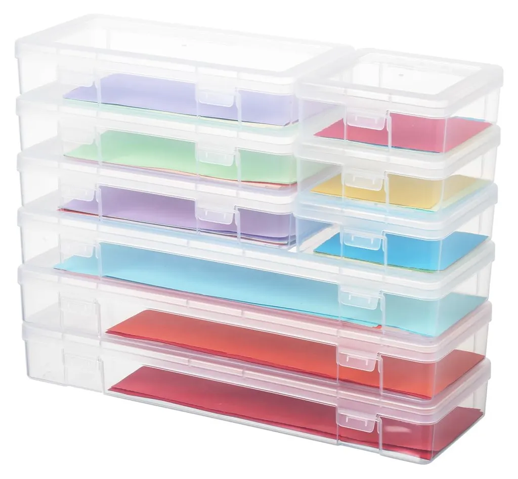 Petite boîte de rangement plastique avec couvercle verrouillable - Lot 3