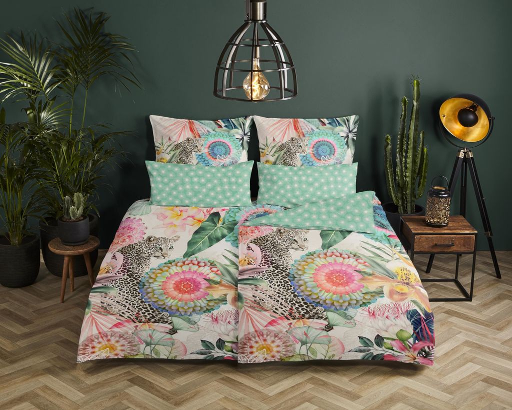 Hip Bettwäsche mit Mandalas, Blättern und ein Leopard - Verda - 155x220 cm - 100% Baumwolle / Satin