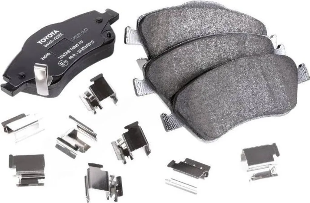 Plaquettes 04465-YZZEC Toyota : Freinage avant silencieux et durable