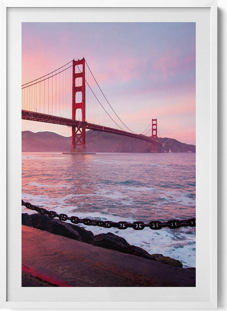 Blick auf die Golden Gate Bridge– Wandbild mit Rahmen – Gerahmtes Bild – Wanddekoration – 70x100 cm – Weiß Rahmen