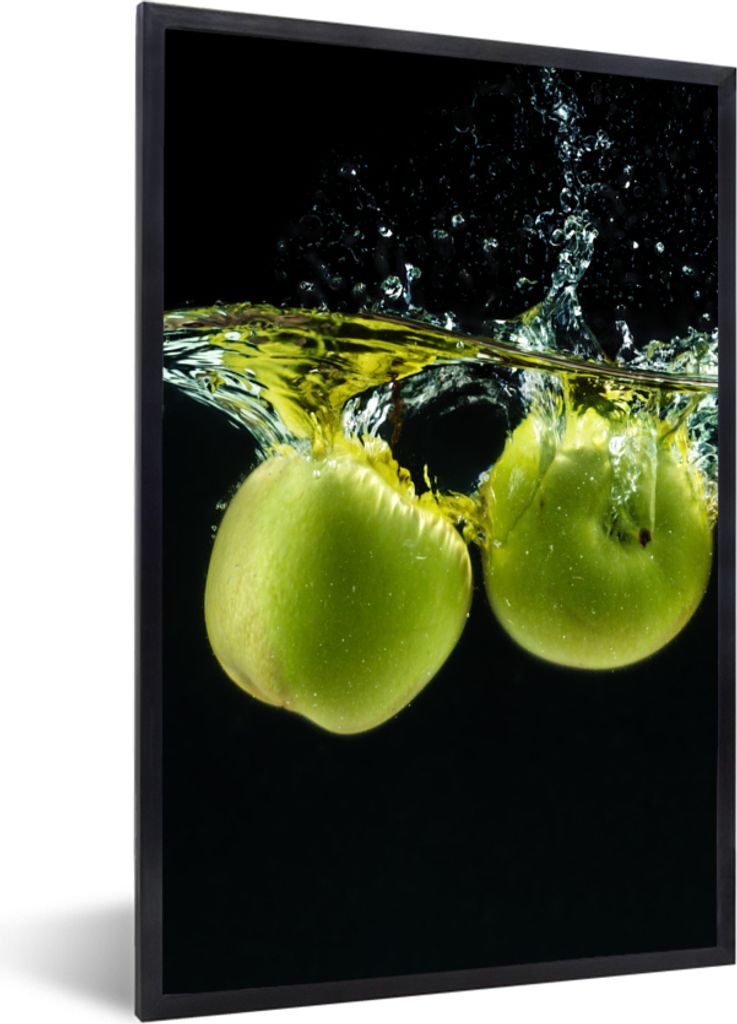 MuchoWow Gerahmtes Poster Äpfel - Obst - Wasser - Schwarz - Grün 60x90 cm - Poster mit Schwarzem Bilderrahmen Wandposter Rahmen Foto Bilder - K...