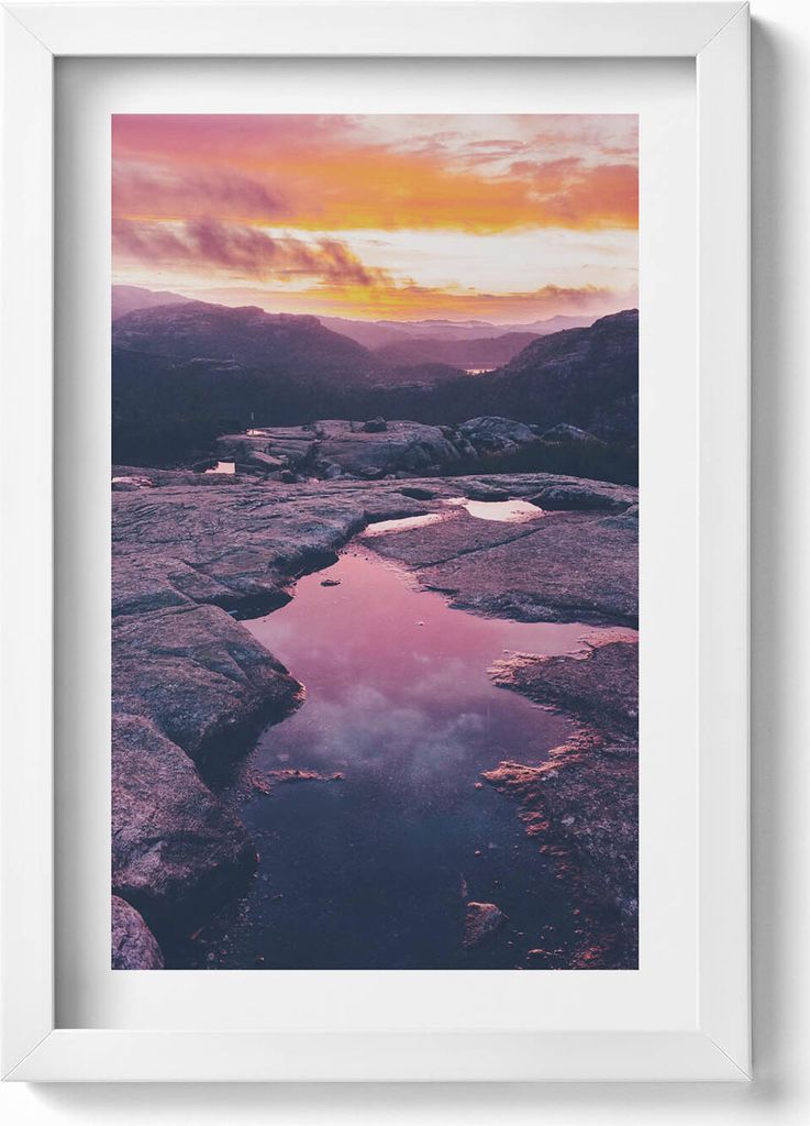 Berglandschaft bei Sonnenuntergang– Wandbild mit Rahmen – Gerahmtes Bild – Wanddekoration – 20x30 cm – Weiß