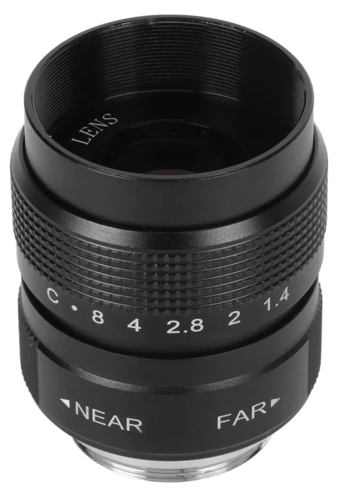 Objectif CCTV 25mm F1.4 : fini les images sombres avec le raccord C-Mount