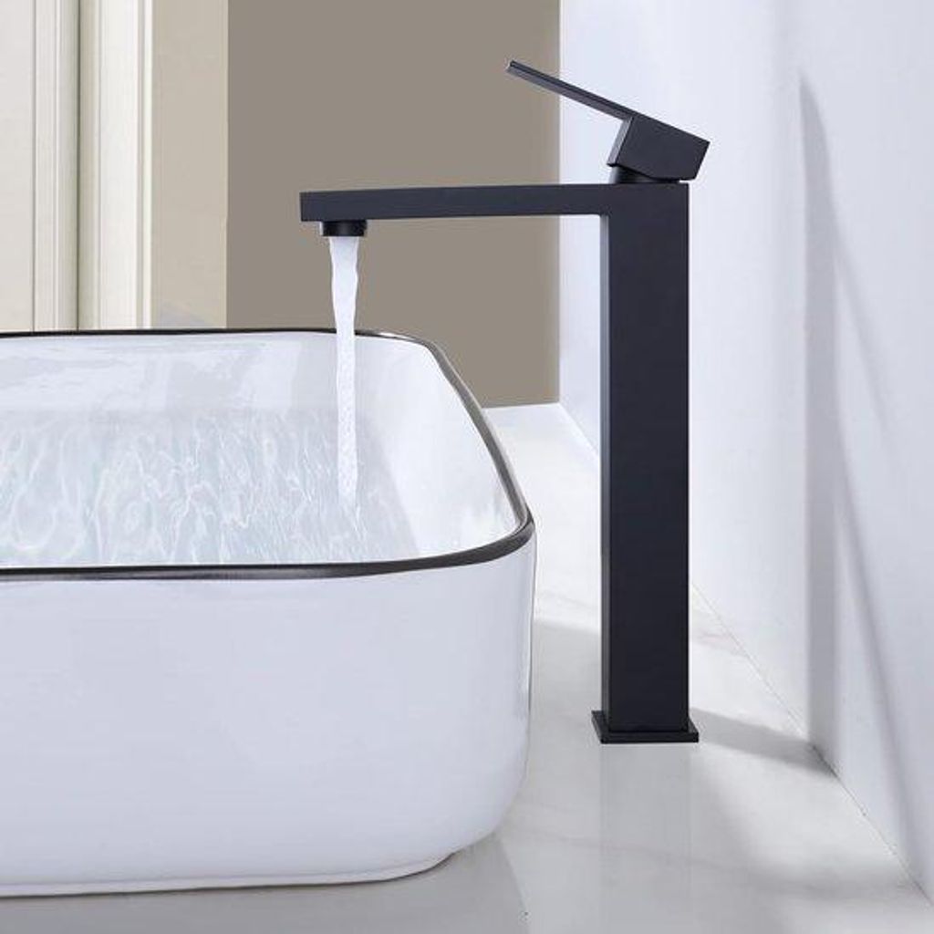 Badezimmer Wasserhahn mit quadratischem Griff, schwarz