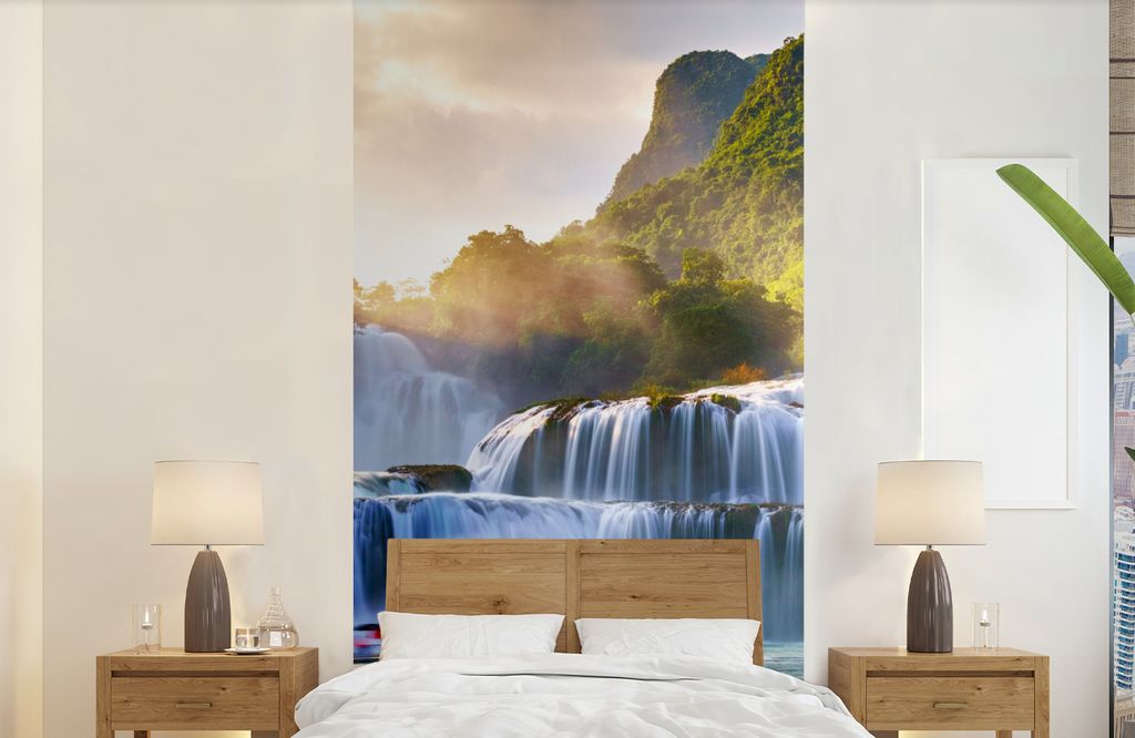 MuchoWow Fototapete für Wohnzimmer oder Schlafzimmer Wandtapete Vinyl Motivtapete Wasserfall - Pflanzen - Sonne - Wasser - Natur - 120x240 cm - ...