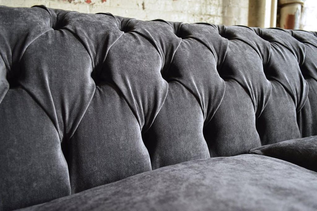 Chesterfield Textil Polster Sofa Design Luxus Couch Stoff Sofas 2 Sitzer Couchen