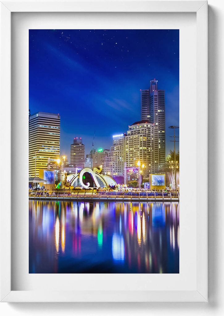 Eine Stadt voller Farben– Wandbild mit Rahmen – Gerahmtes Bild – Wanddekoration – 40x60 cm – Weiß