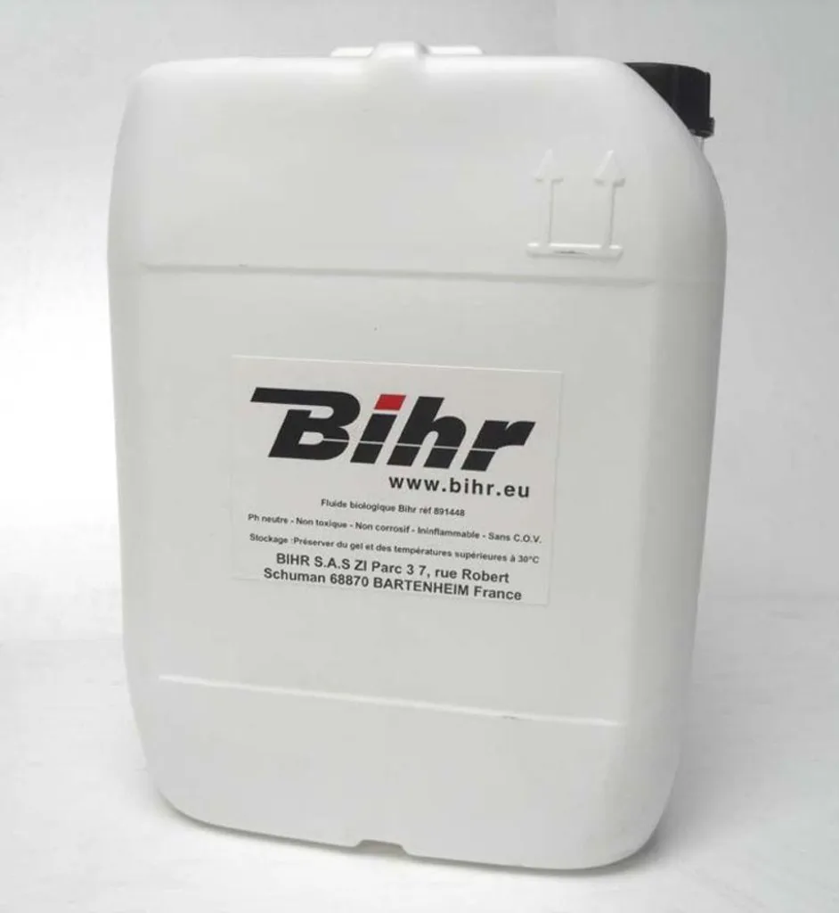 Nettoyer sa moto avec le liquide de lavage biologique BIHR bidon 20L