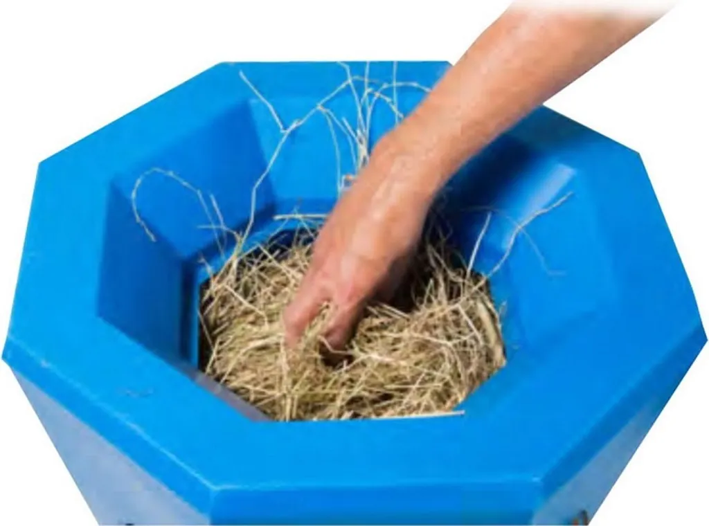 Rouleau à Foin Stubbs pour Paddock et Box - Solution Anti-Gaspillage Bleu