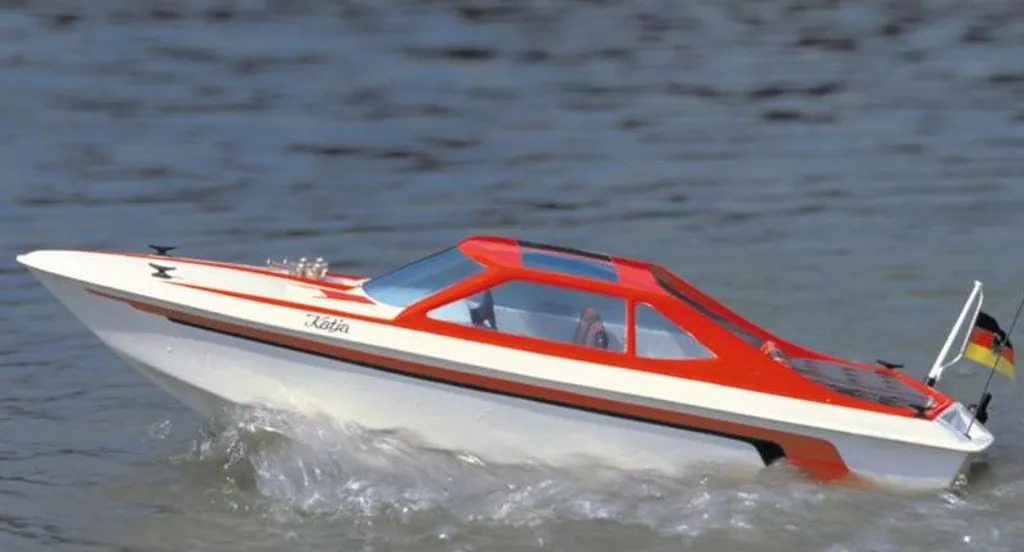 Kit de construction yacht Katja Krick Romarin - Maquette bateau moteur