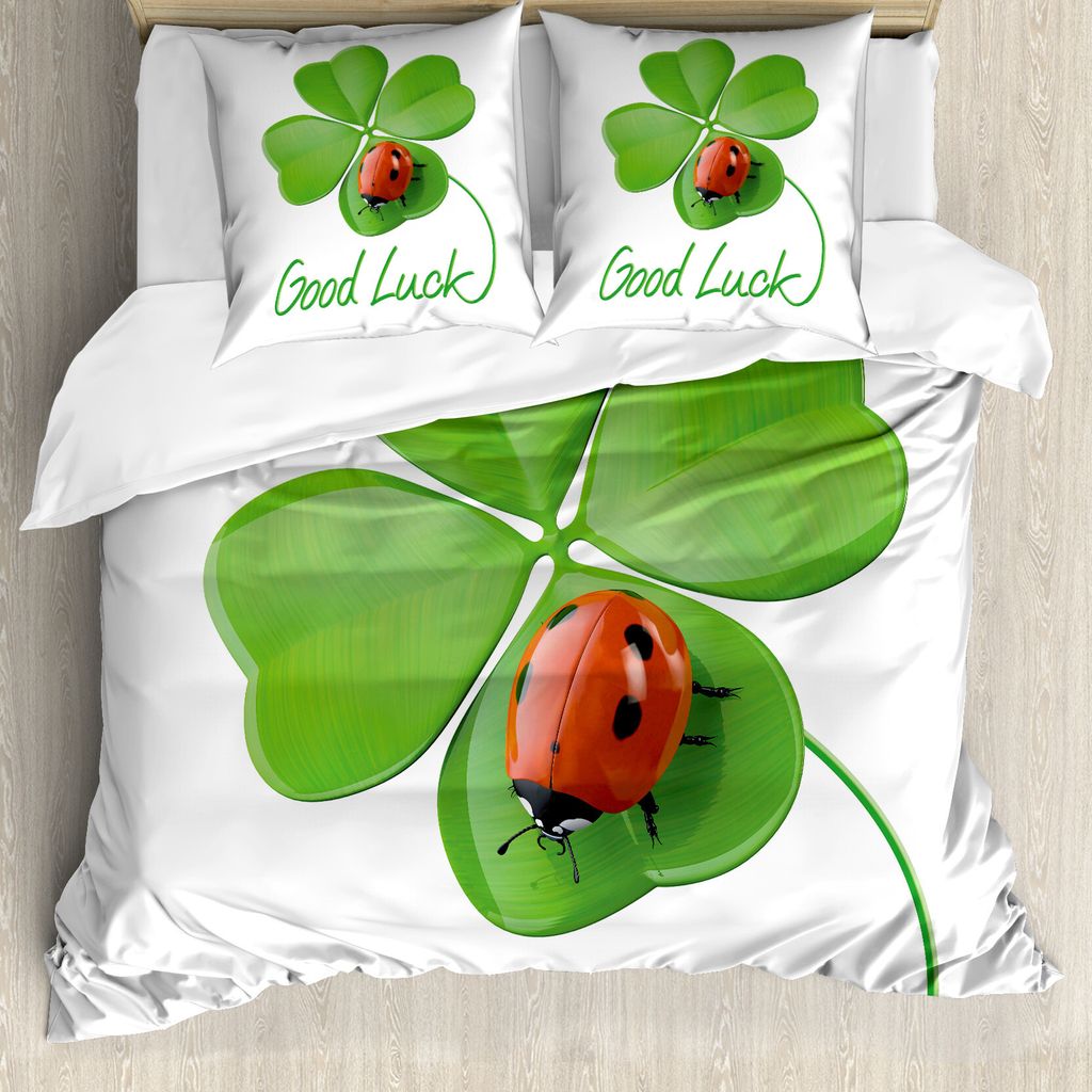 ABAKUHAUS Abschiedsparty Bettbezug, Klee Marienkäfer, Milbensicher Allergiker geeignet mit Kissenbezügen, 200 cm x 200 cm - 80 x 80 cm, Grün, Ro...