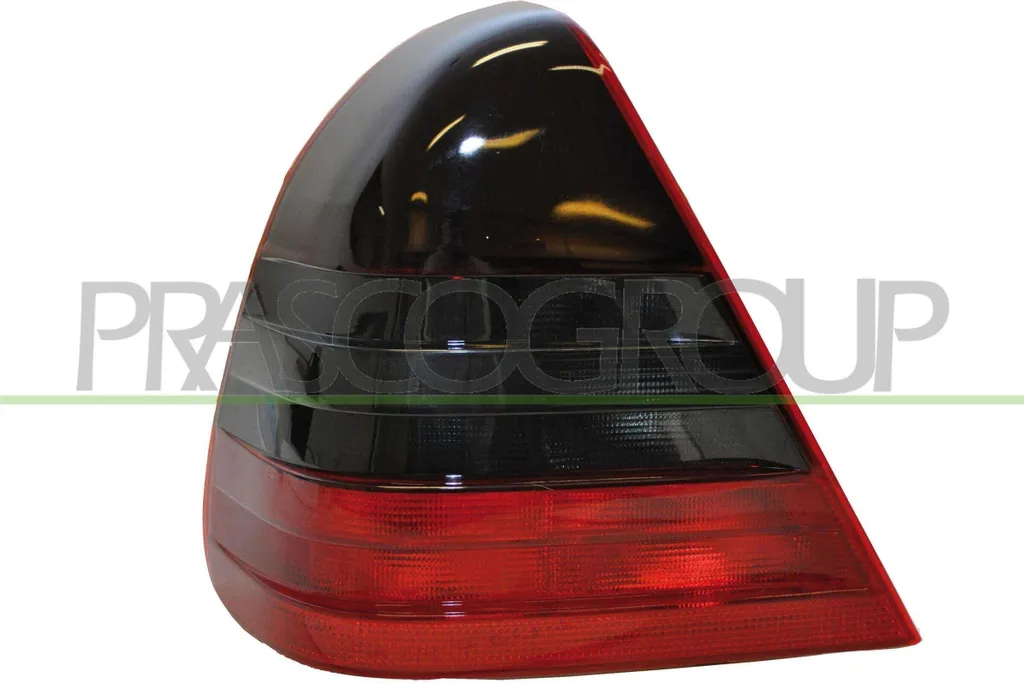 Remplacer feu arrière droit cassé Mercedes Classe C W202 OE 2028203664