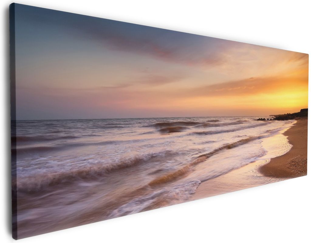 Wallario Premium Leinwandbild Sonnenuntergang am Strand - Abendspaziergang in Größe 60 x 150 cm