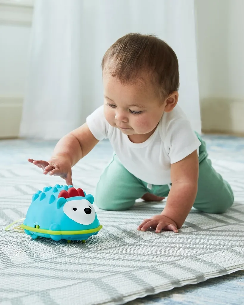 Hérisson interactif Skip Hop Explore & More avec capteur anti-obstacle - 9