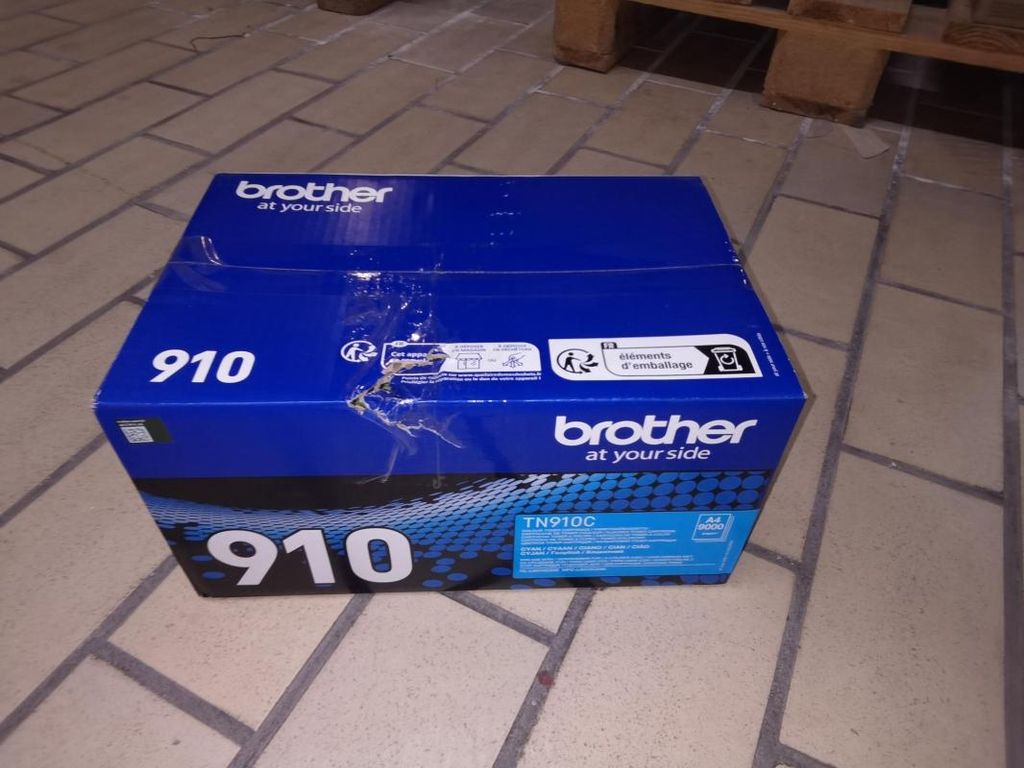 Brother TN-910C, 9000 Seiten, Cyan, 1 Stück(e) Produktbild 