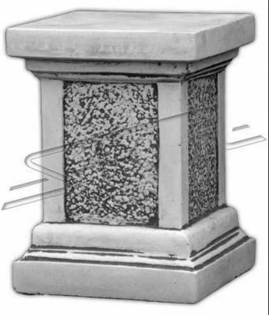 Colonne décorative Figure 585 en pierre design pour jardin et terrasse
