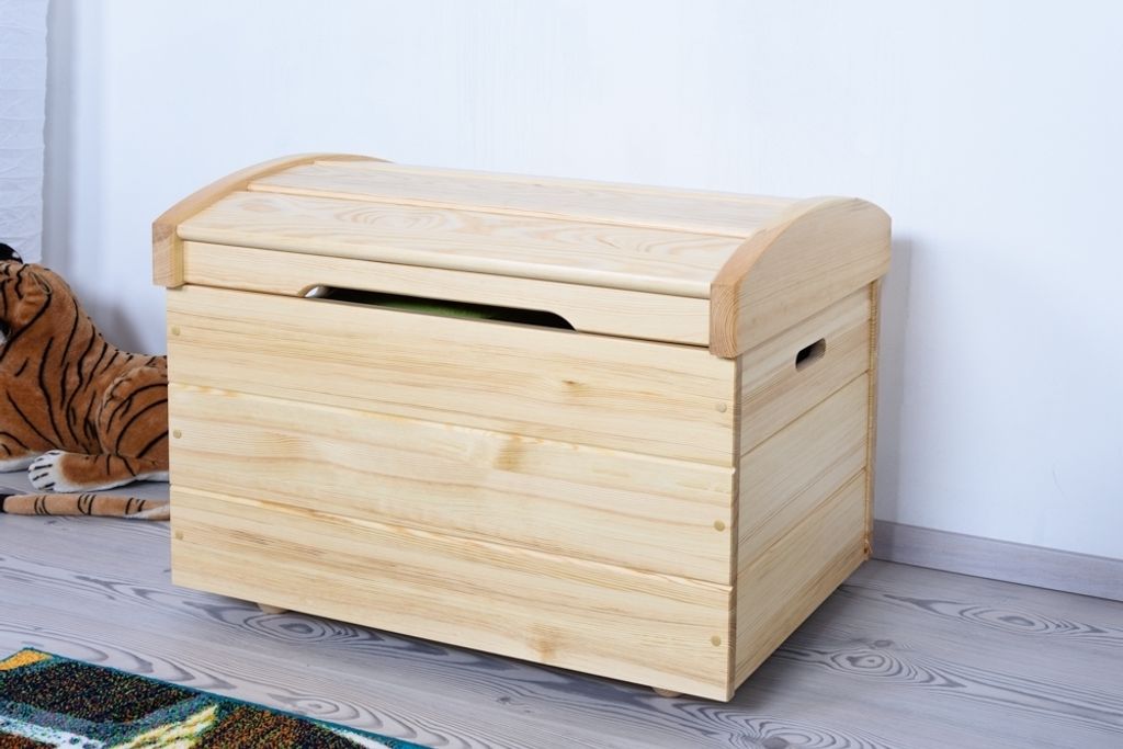 Truhe Kiefer massiv Vollholz natur 005 - Abmessungen: 55 x 77,5 x 49 cm (H x B x T)