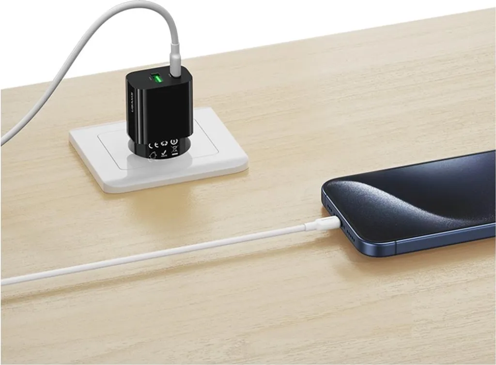 Caricabatterie Usams CC317 T65 33W: Ricarica Rapida USB-C e USB-A Nero - 8