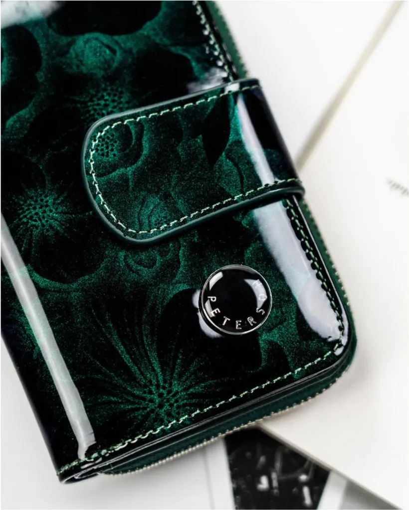 Portefeuille Peterson en cuir souple doté de multiples rangements - 3