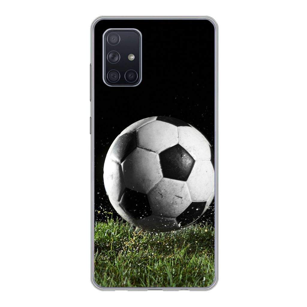 MuchoWow Handyhülle Schutzhülle Hülle für Samsung Galaxy A51 Fußball auf der Wiese Silikon Softcase Handy Hülle - Schutzabdeckung
