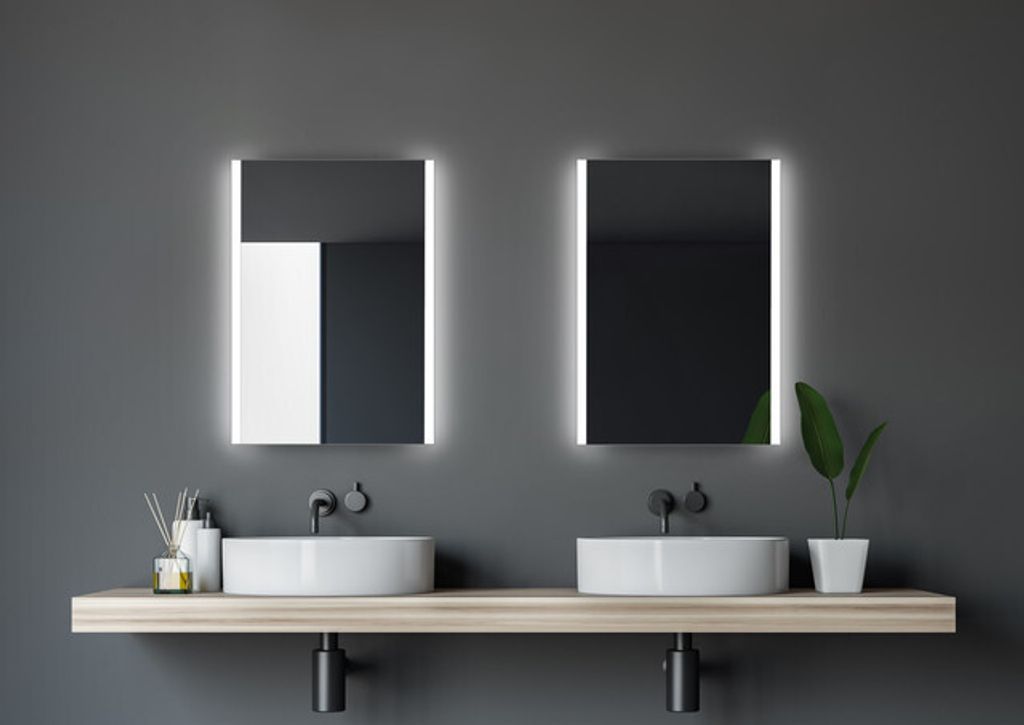 Badspiegel mit Beleuchtung Talos Loft 50 x 70 cm Wandspiegel - hochwertiger Aluminiumrahmen mit Kippschalter - Lichtspiegel mit Lichtfarbe Neutralw...