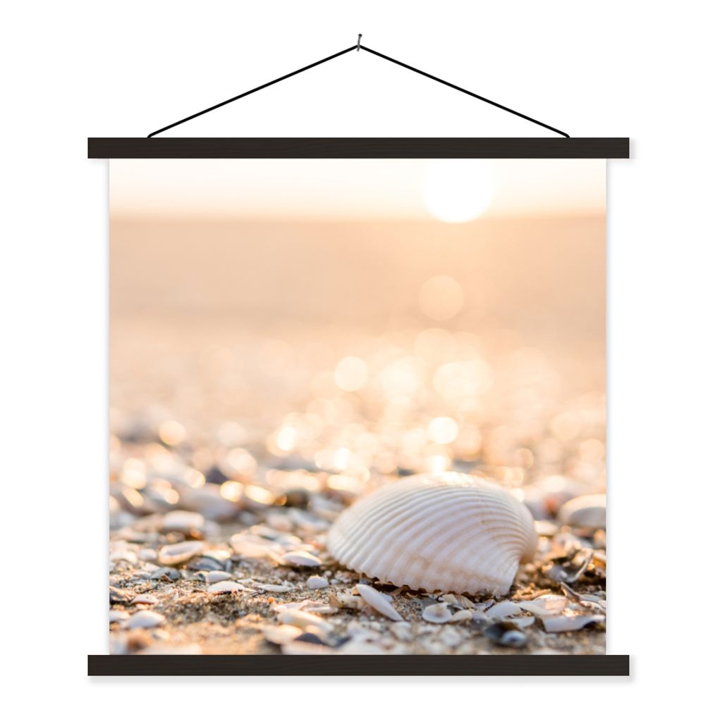 MuchoWow Textilposter Muscheln - Weiß - Strand - Sommer 90x90 cm mit schwarzem Rahmen - Magnetisches