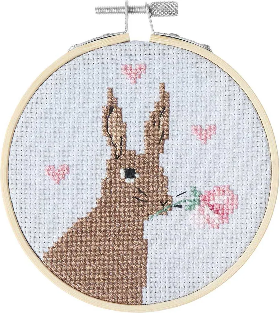 Apprendre la broderie facilement avec le kit Rico Lapin romantique