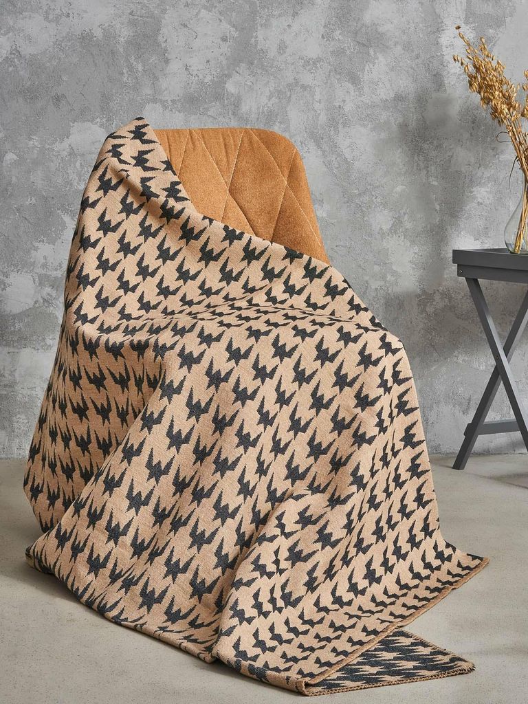 UMIPLED | Kuscheldecke, Sofaüberwurf Decke, Dicke Sofadecke, Couchdecke, Flauschige, Wohndecke für Couch, 165x200cm, 500 g/m2 - Schwarz/Beige