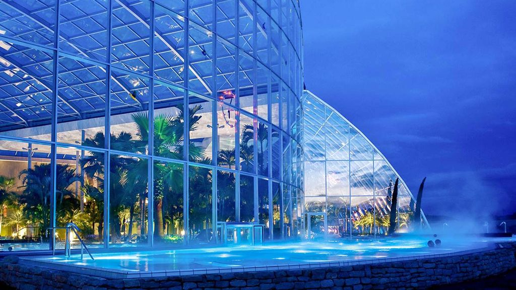 Jochen Schweizer Wellnessurlaub Therme Sinsheim und Technikmuseum für 2 (5 Nächte); Erlebnis verschenken oder selbst erleben; Gutschein gültig ...