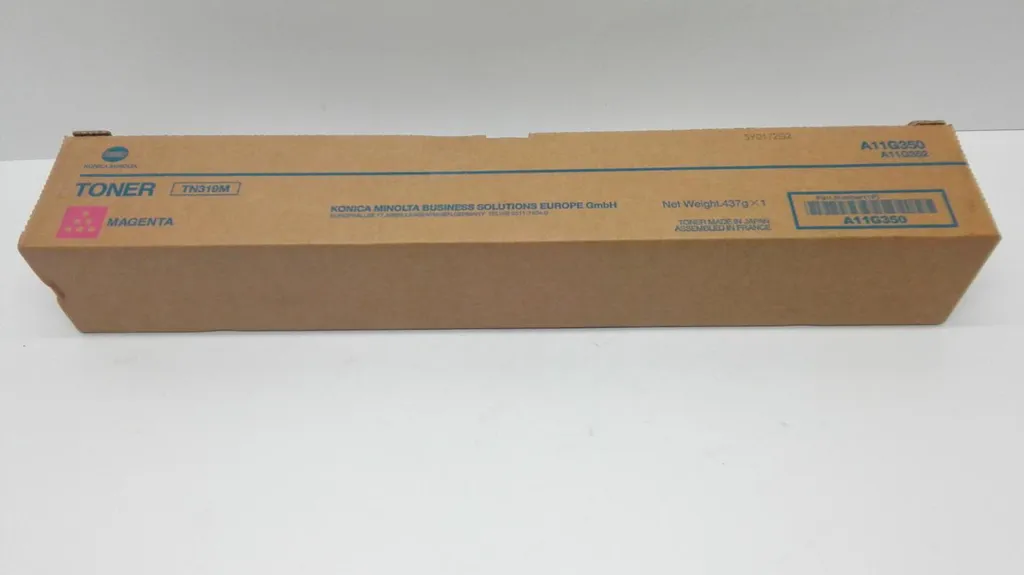Finissez les fuites de toner avec la cartouche TN319M Magenta d'origine