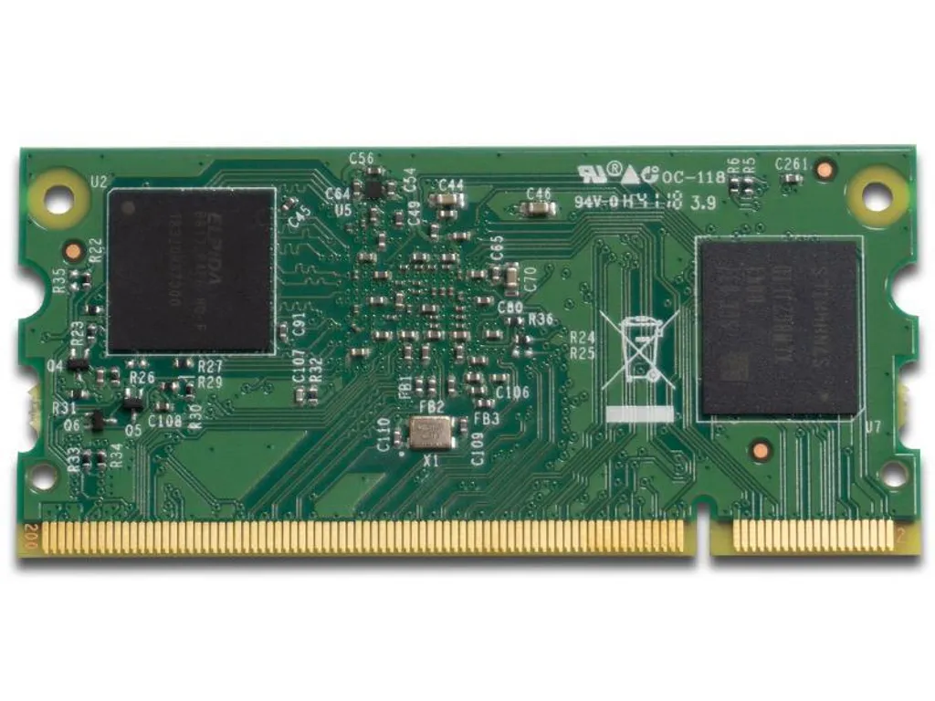 Raspberry Pi Compute Module 3+ CM3+ avec 32 Go eMMC Flash Intégrée