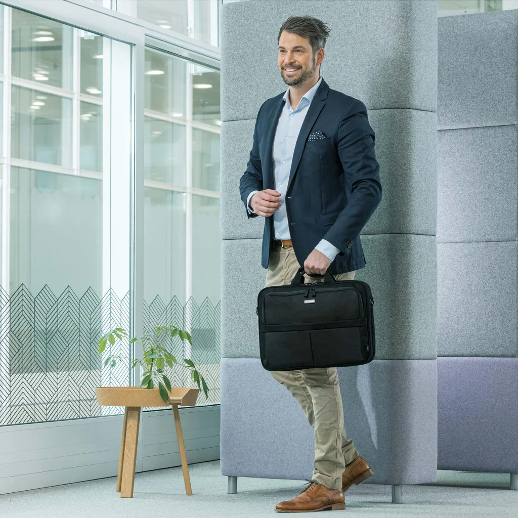 Dicota SCALE Multi Plus: La Borsa per le Tue Sfide Professionali - 8