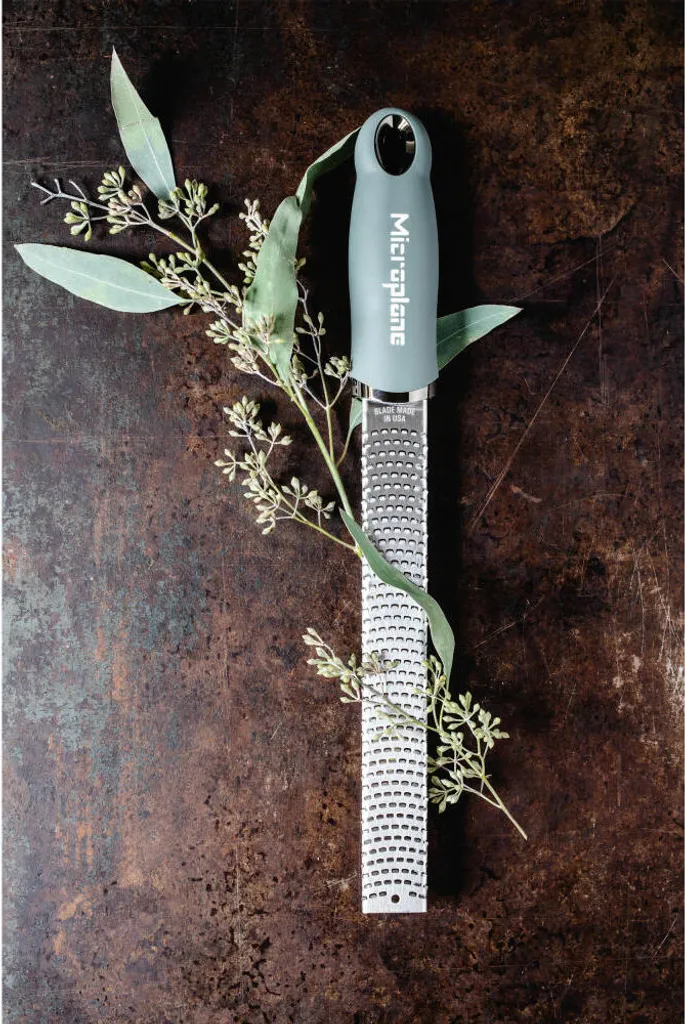 Microplane 46727E Zester Eucalyptus Green - Utensile Design Gourmet - 16