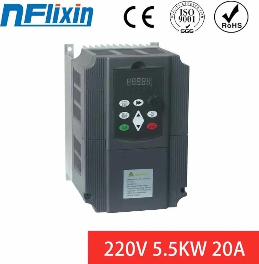 Convertisseur de fréquence 5,5kW 220V Sortie Triphasée VFD-5500W