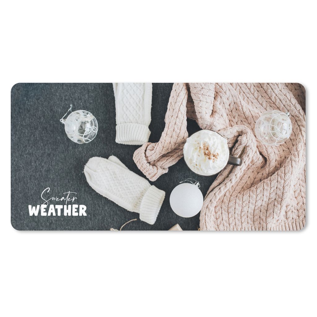 MuchoWow Schreibtischunterlage Winter - Zitat - Pullover 80x40 cm - XXL Mauspad - Gaming Mauspad