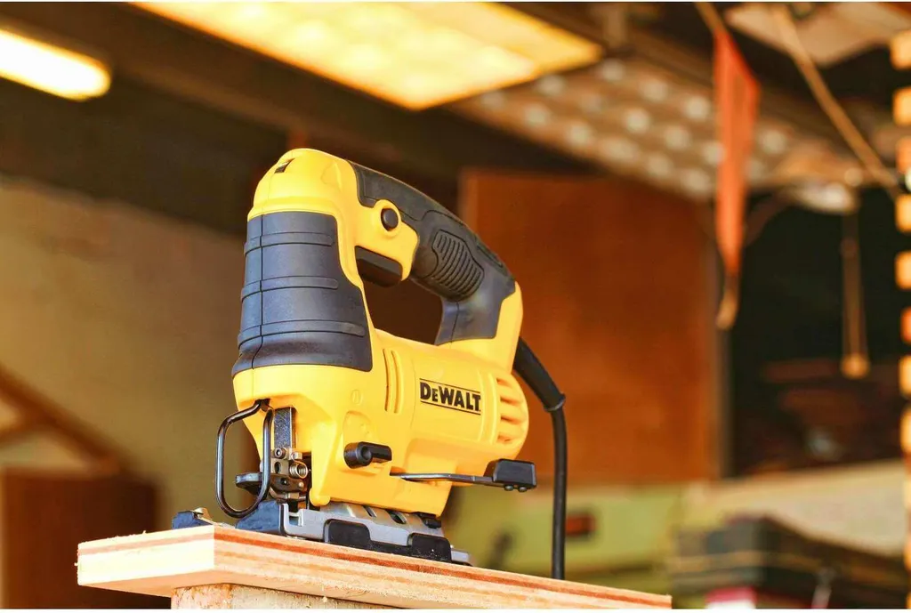 Elektrische Stichsäge 650W DEWALT DWE349 - 8