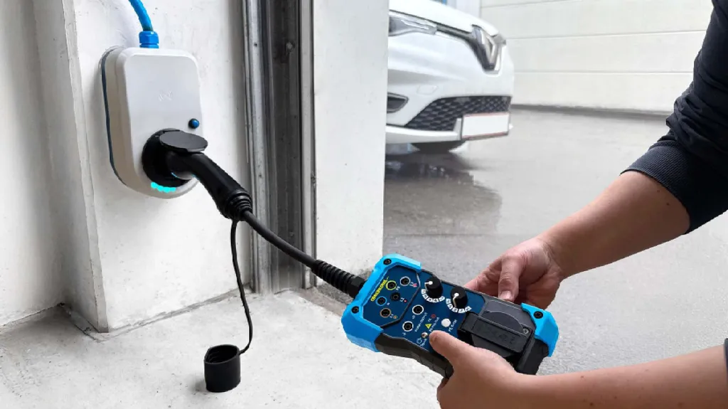 Adaptateur de Test pour Installation de Borne Type 2 et Wallbox AC - 2