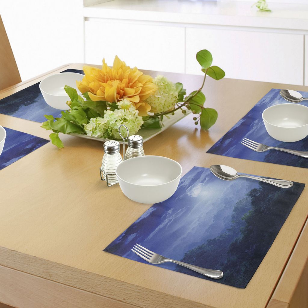 ABAKUHAUS Fantasie Platzmatten, Mondschein deckt die Dschungel von Sri Lanka Hazy Rainforest Scenery Bild anzeigen, Tiscjdeco aus Farbfesten Stoff ...