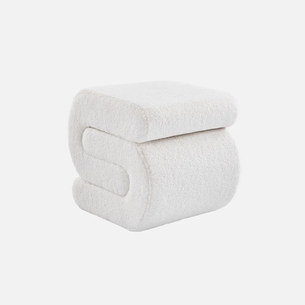 Panchina Bouclè Crema 1 Posto: Design Iconico per la tua Zona Notte