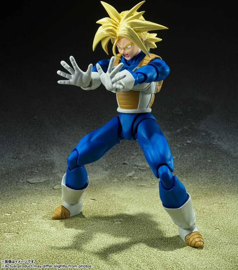 Figurine Trunks DBZ Articulée : Réalisme et Postures de Combat 14cm - 4